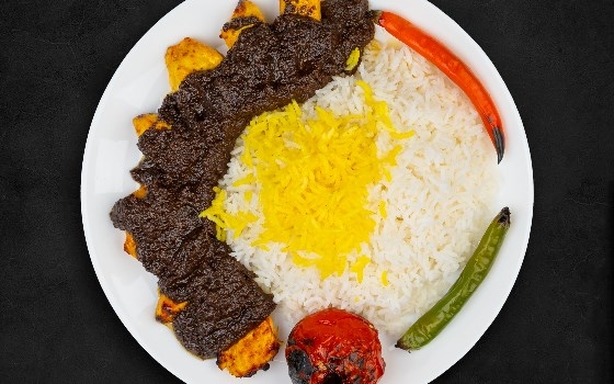 پلو جوجه کباب فسنجانی